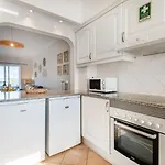 Our House In Clube
