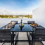 Our House In Clube