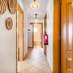 Our House In Clube Apartamento