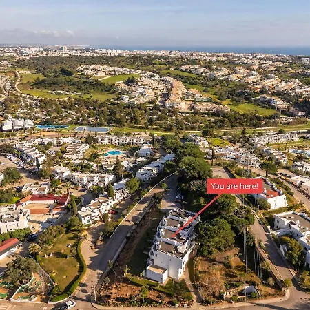 Our House In Clube Apartamento