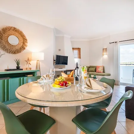Our House In Clube Appartement